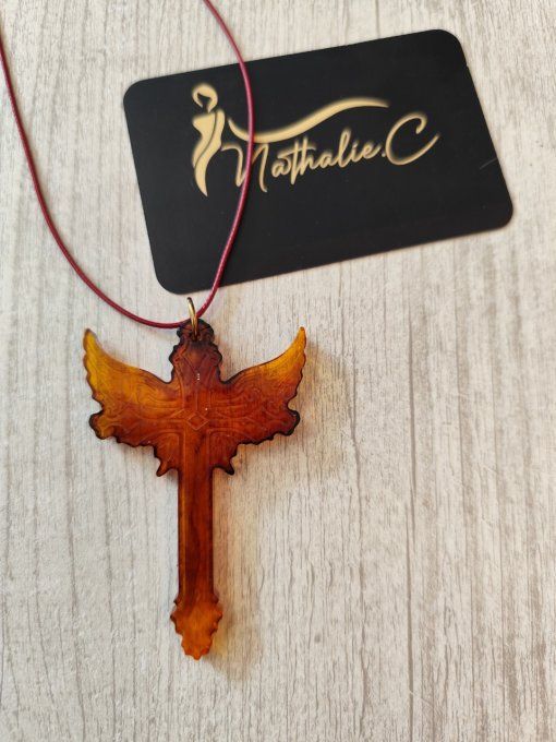 Croix 4