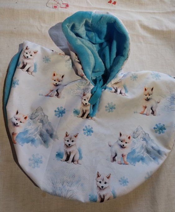 Le petit husky imperméable