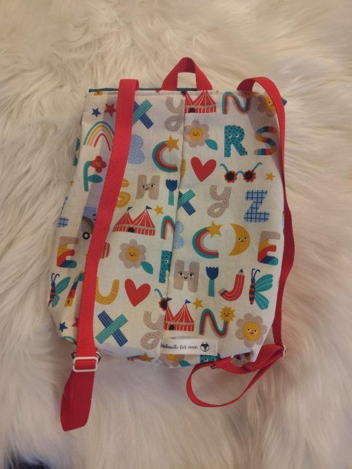 sac à dos les lettres
