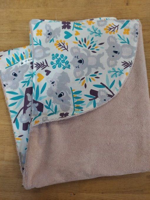 Koala rose et lingettes