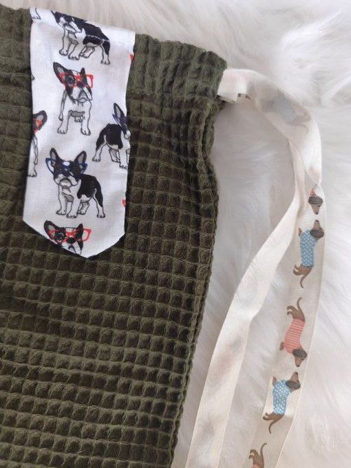 le kaki /chien